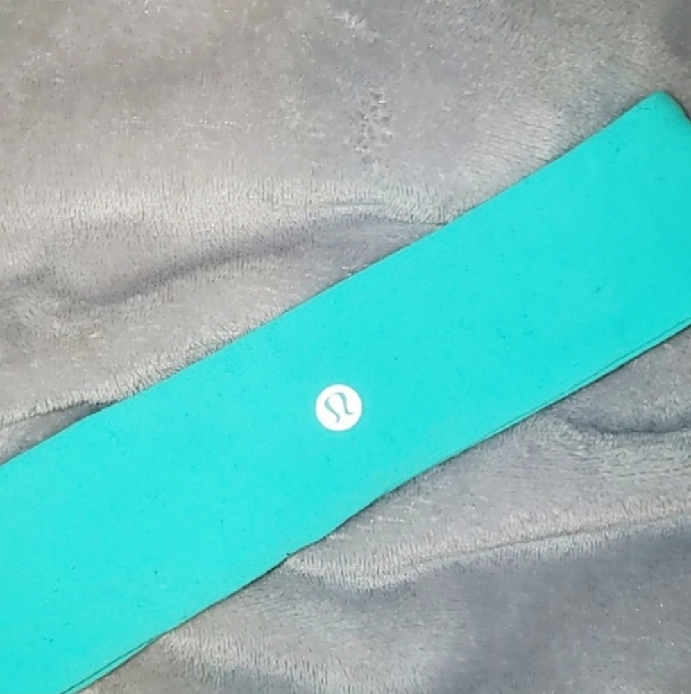 LULULEMON HEADBAND
